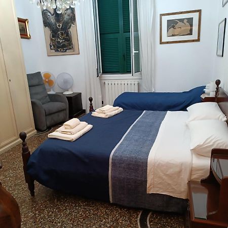Casa Luigina Apartment Genoa Exterior photo